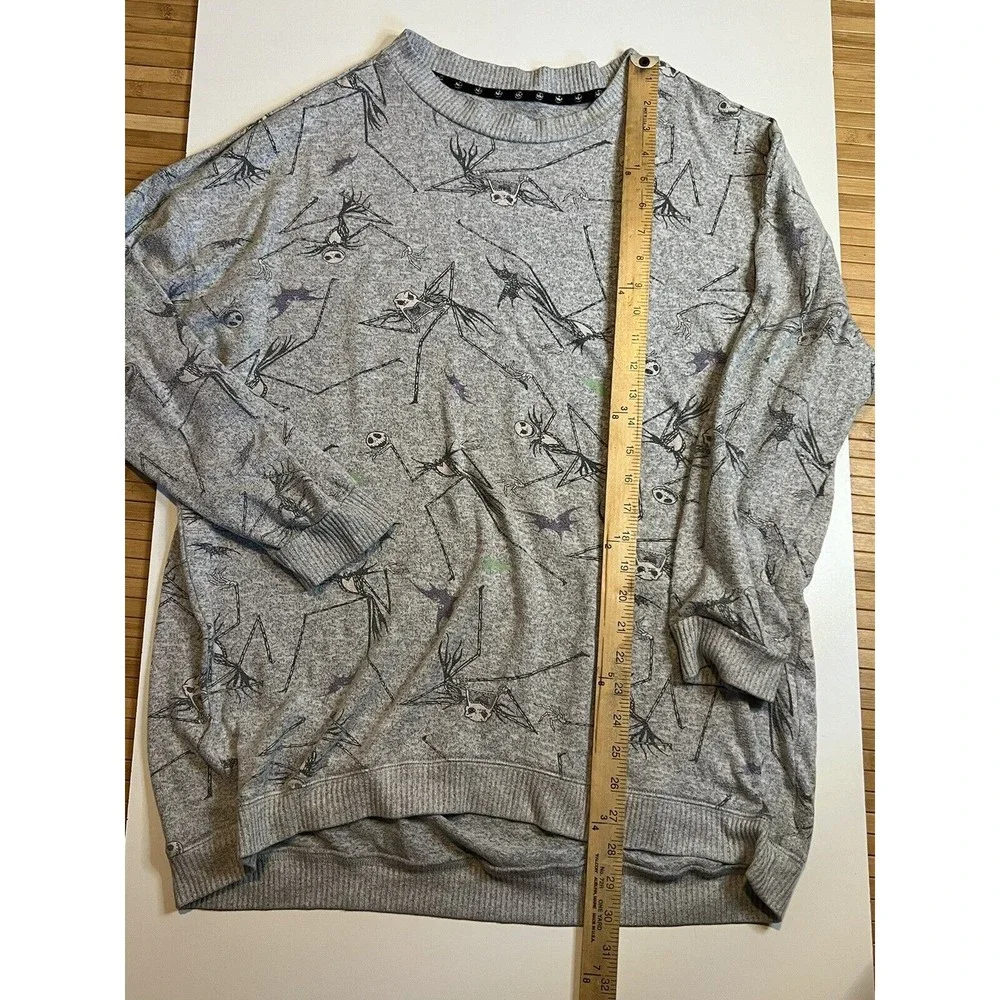 Disney The Nightmare Before Christmas Sweater  Size L Jack Skellington Pajama‎ - Picture 3 of 10